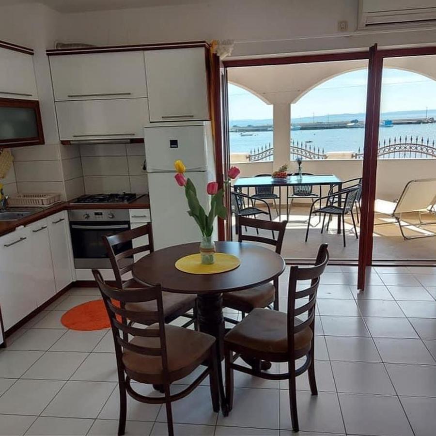 Apartments Hrestak Privlaka  Ngoại thất bức ảnh